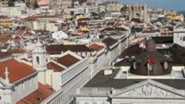Cartaz: POVO ESTÁ NA RUA! PRAÇAS E PAÇOS DAS REVOLUÇÕES - PERCURSO