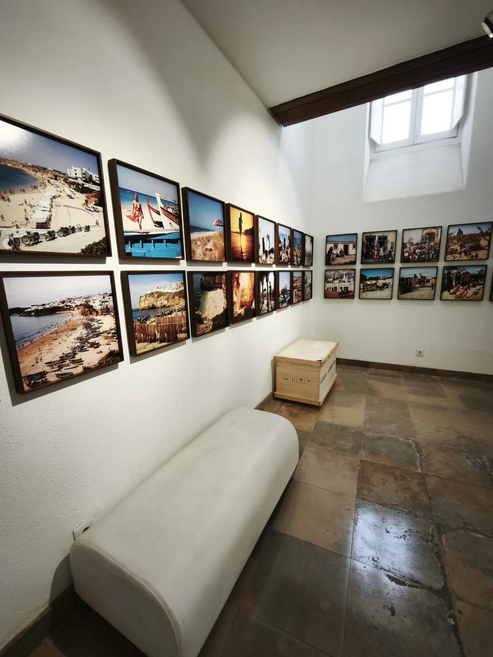 Cartaz: Exposição de Fotografia "O Algarve de Asta e Luís de Almeida d’Eça"