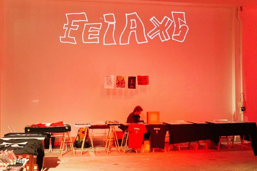 Imagem: Feira Feia